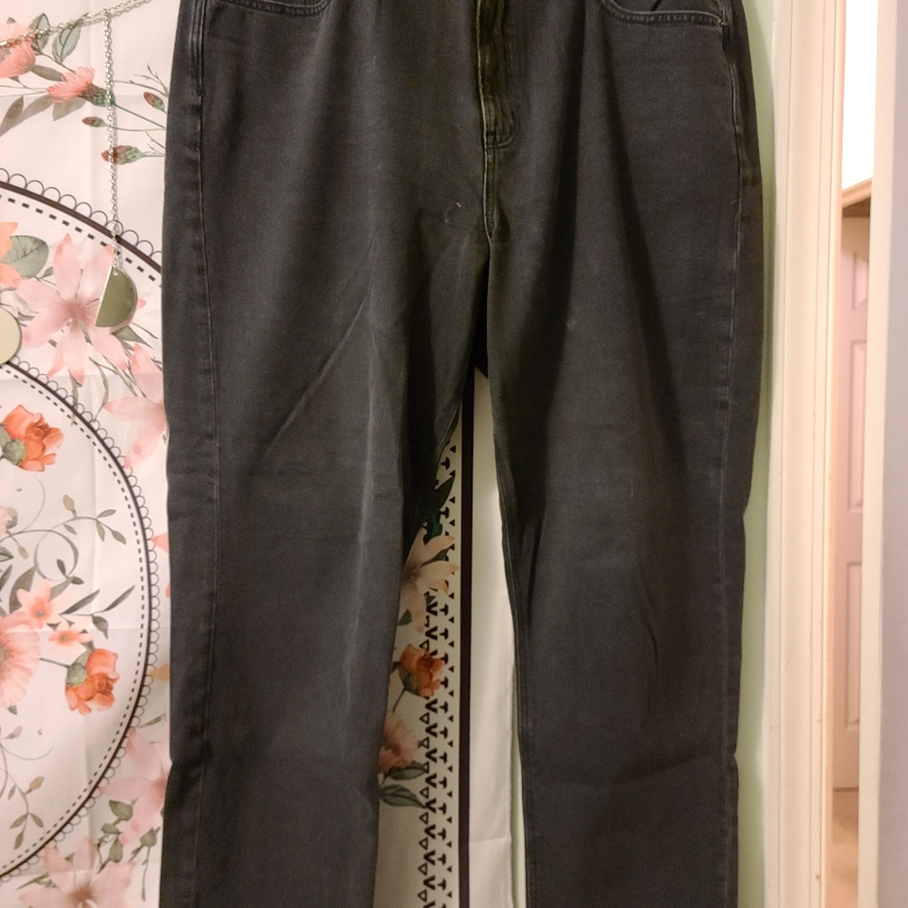 AE Mom Jeans